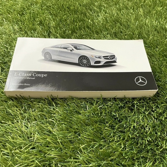 2018 Mercedes-Benz E-Class Coupe Owners Manual (E400 4MATIC 3.0L, E300 2.0L) - Picture 3 of 10